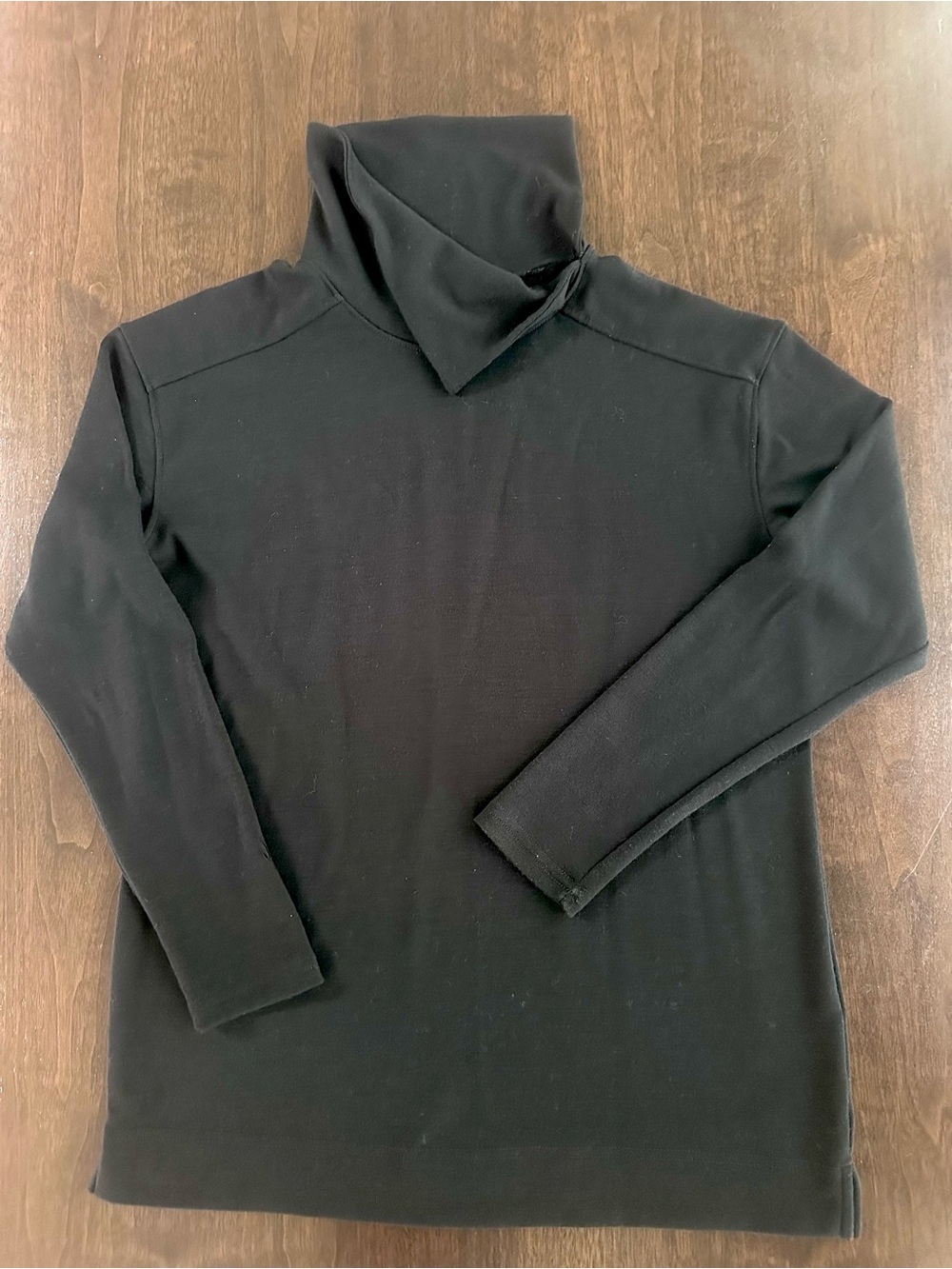 Ibex Women’s Black Turtleneck Sweater L Flawless
